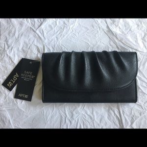 NWT Apt 9 Black Clutch